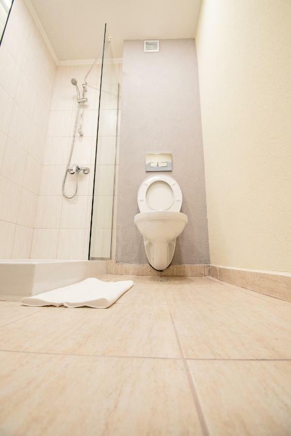 A&M Hotel With Free Parking Plovdiv Ngoại thất bức ảnh