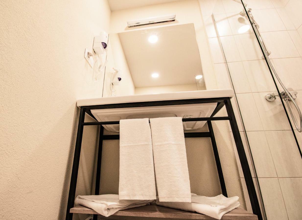 A&M Hotel With Free Parking Plovdiv Ngoại thất bức ảnh