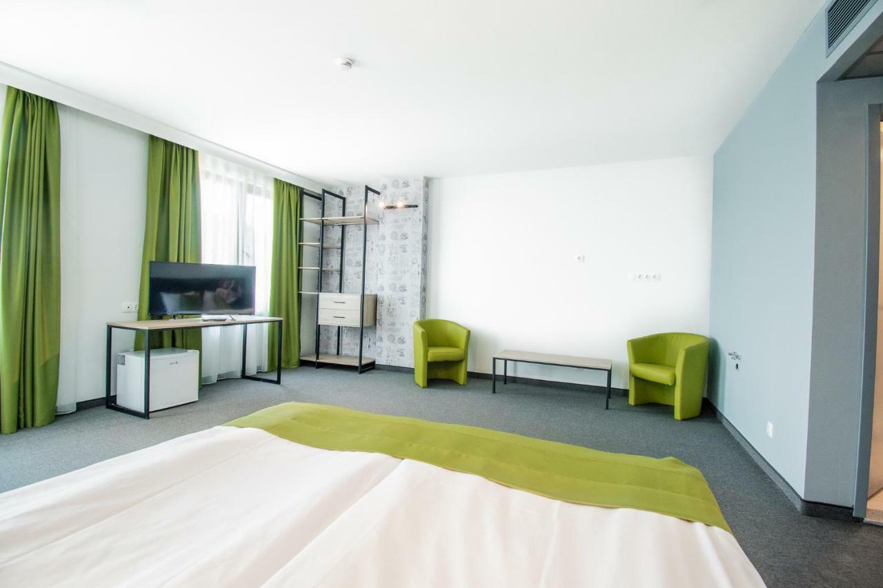 A&M Hotel With Free Parking Plovdiv Ngoại thất bức ảnh