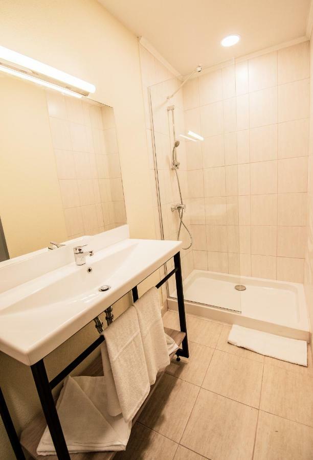 A&M Hotel With Free Parking Plovdiv Ngoại thất bức ảnh